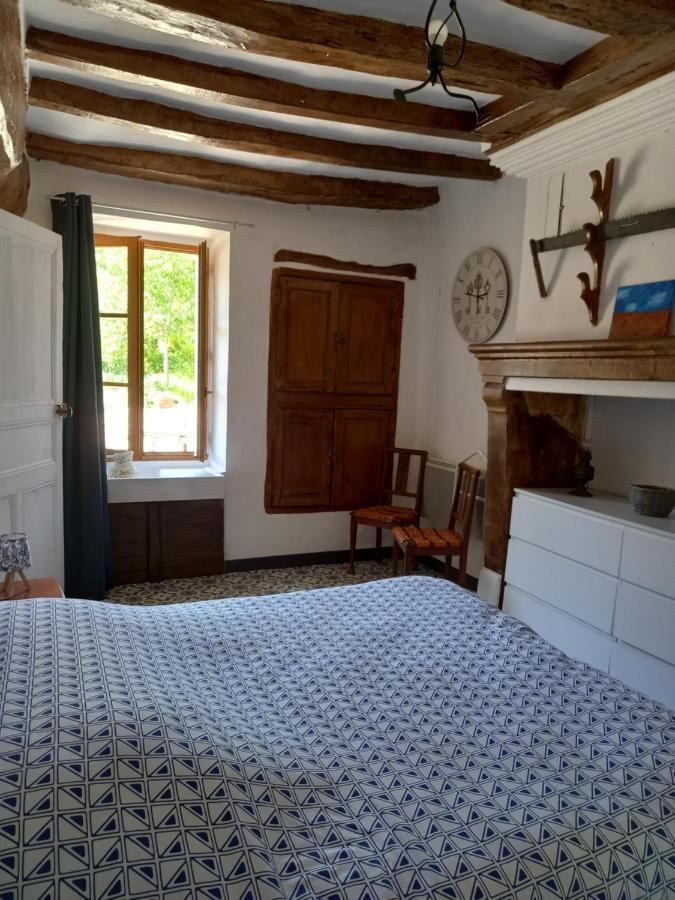 L'Ecole Buissonniere Villa Noyant-la-Plaine Екстериор снимка
