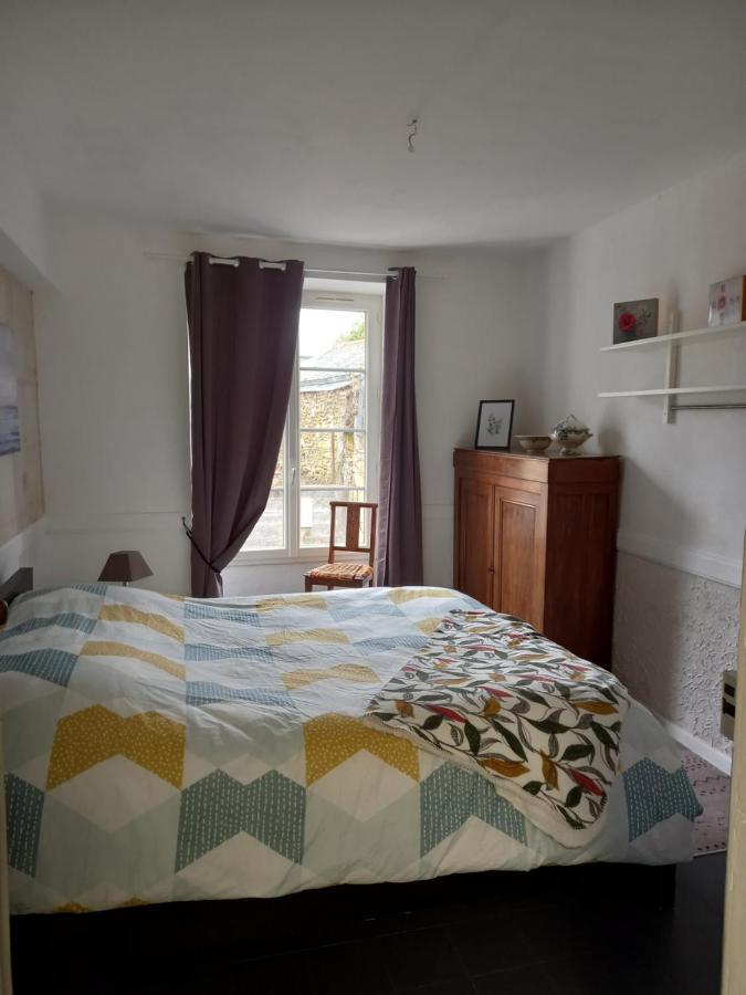 L'Ecole Buissonniere Villa Noyant-la-Plaine Екстериор снимка