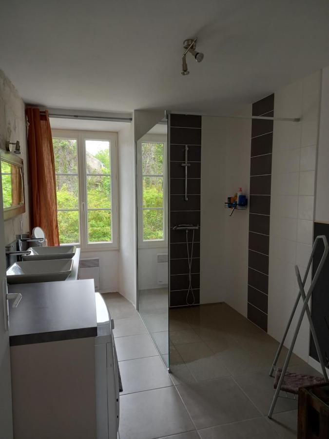 L'Ecole Buissonniere Villa Noyant-la-Plaine Екстериор снимка